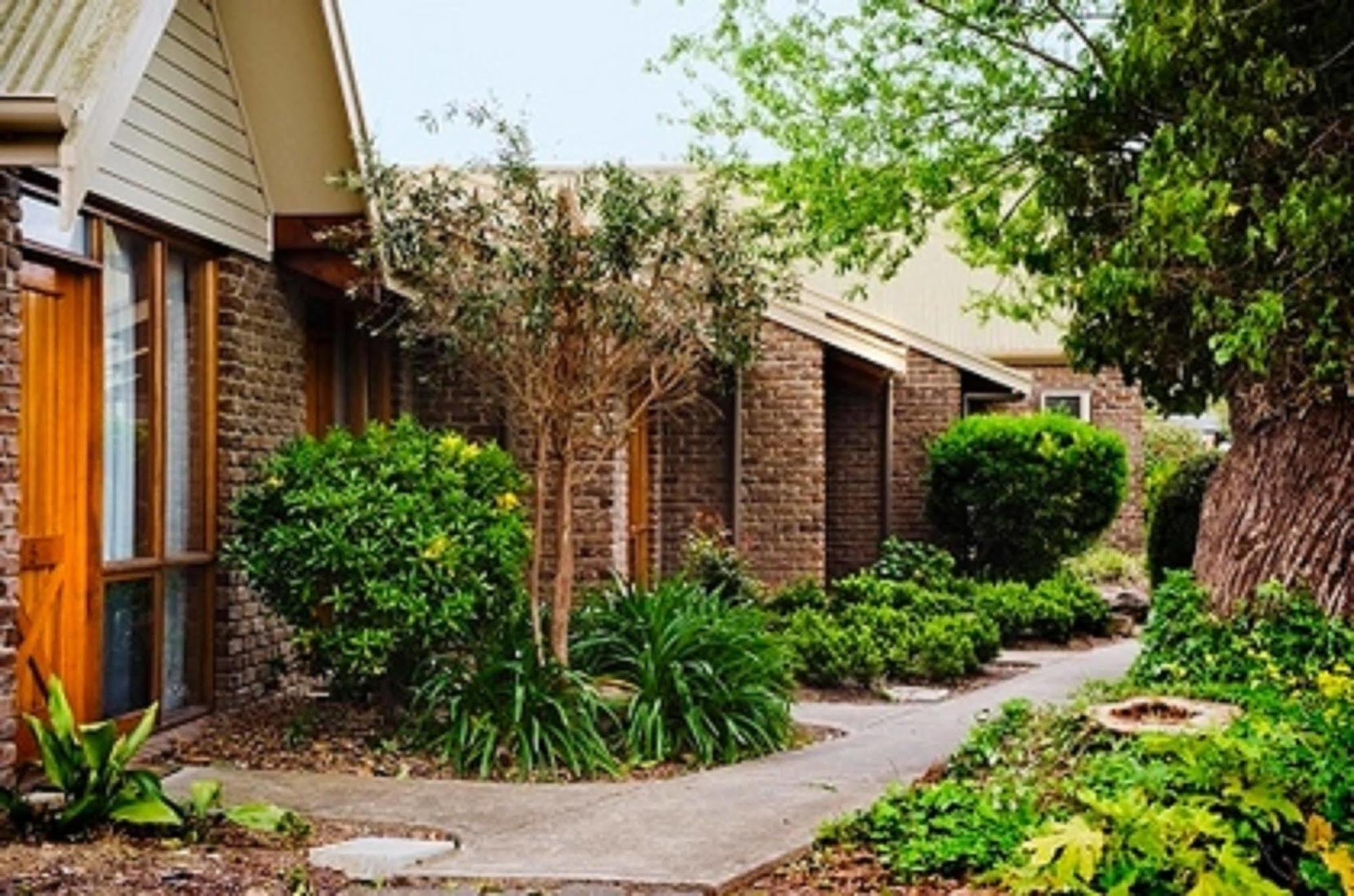 The Lodge By Manna Hahndorf Bagian luar foto
