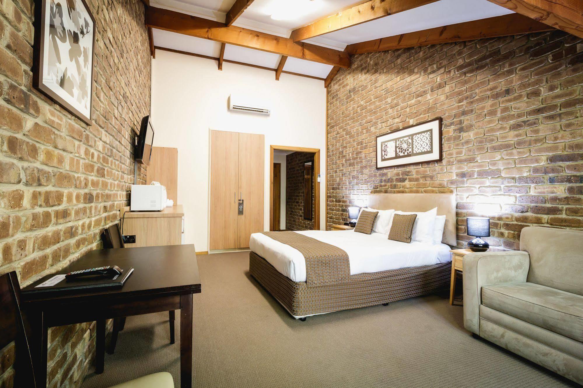 The Lodge By Manna Hahndorf Bagian luar foto
